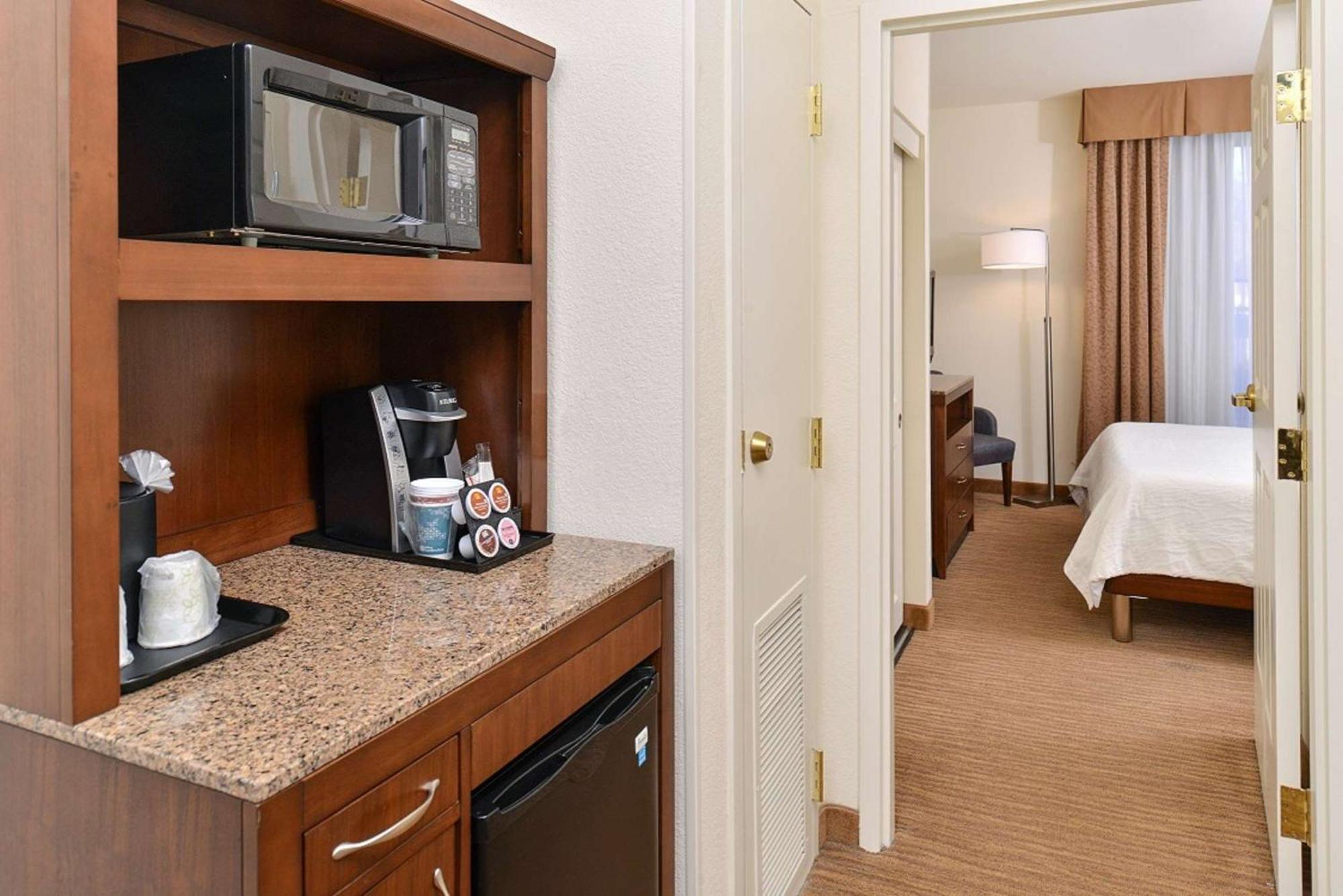 One-Bedroom King Suite with Sofa Bed,1709488499:JPEG